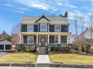 68 Arlington Rd, Woburn, MA 01801