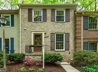 1512 Chatham Colony Ct, Reston, VA 20190