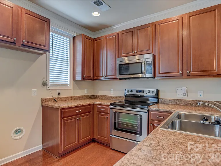11177 Cedar Walk Ln — Photo 7