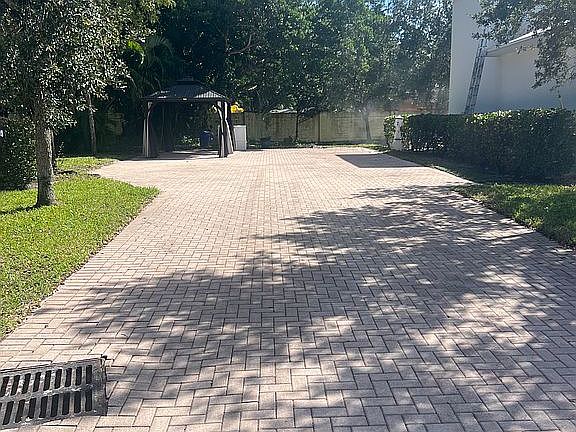 2nd image of 94 S Cortez Dr #94