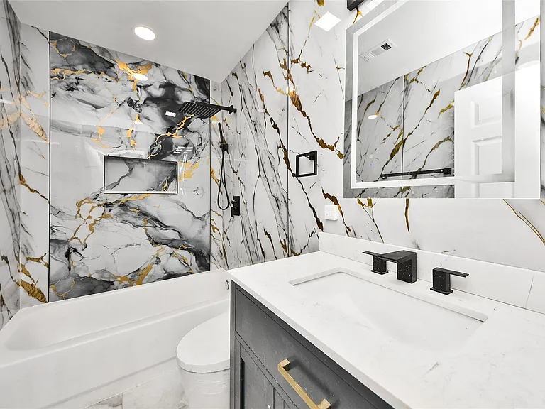 15719 Baytree Dr — Photo 10
