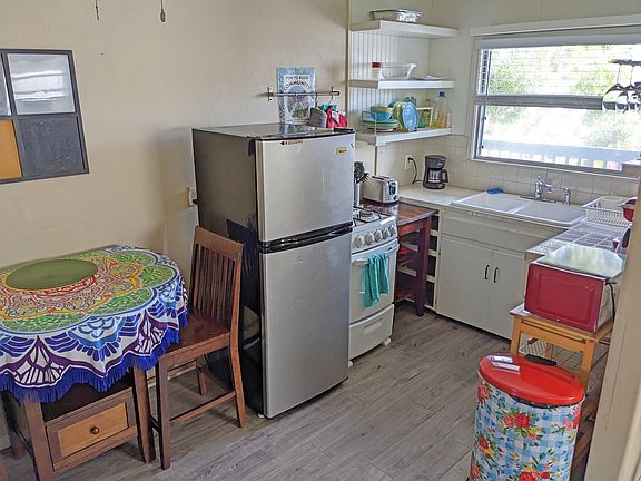 4th image of 3868 Mission Blvd #3870