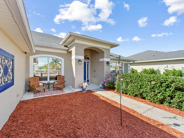 4164 SW Spickler Street, Port St Lucie, FL 34953