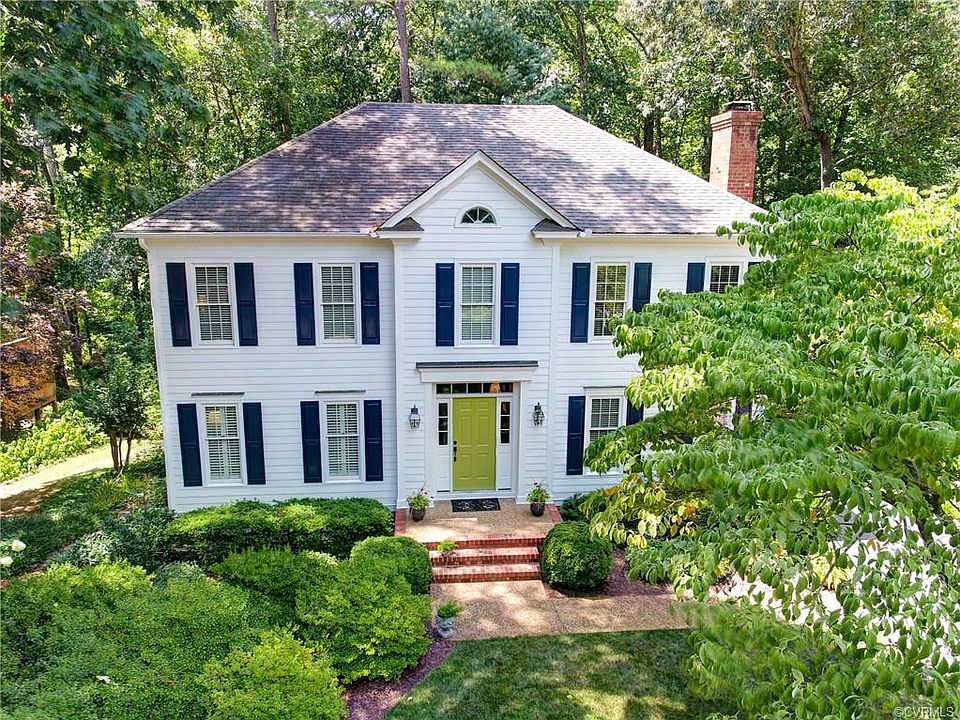 1st image of 5725 Regent Cir