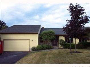 129 Spyglass Ln, Fayetteville, NY 13066