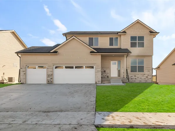 405 NE 59th St, Ankeny, IA 50021