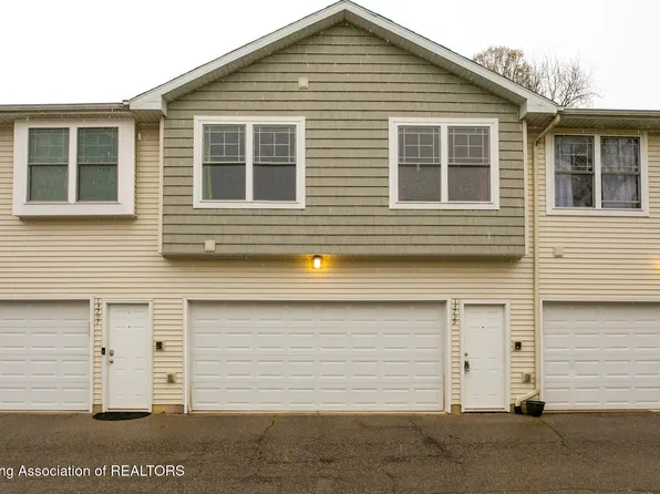 13799 Mead Creek Rd #63D, Bath, MI 48808