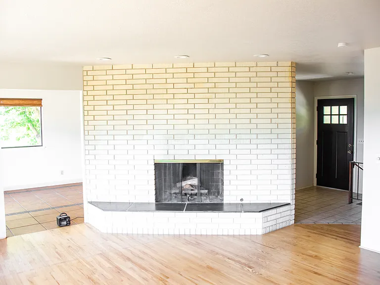 Upstairs living room