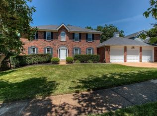 705 Westbrooke Terrace Dr, Ballwin, MO