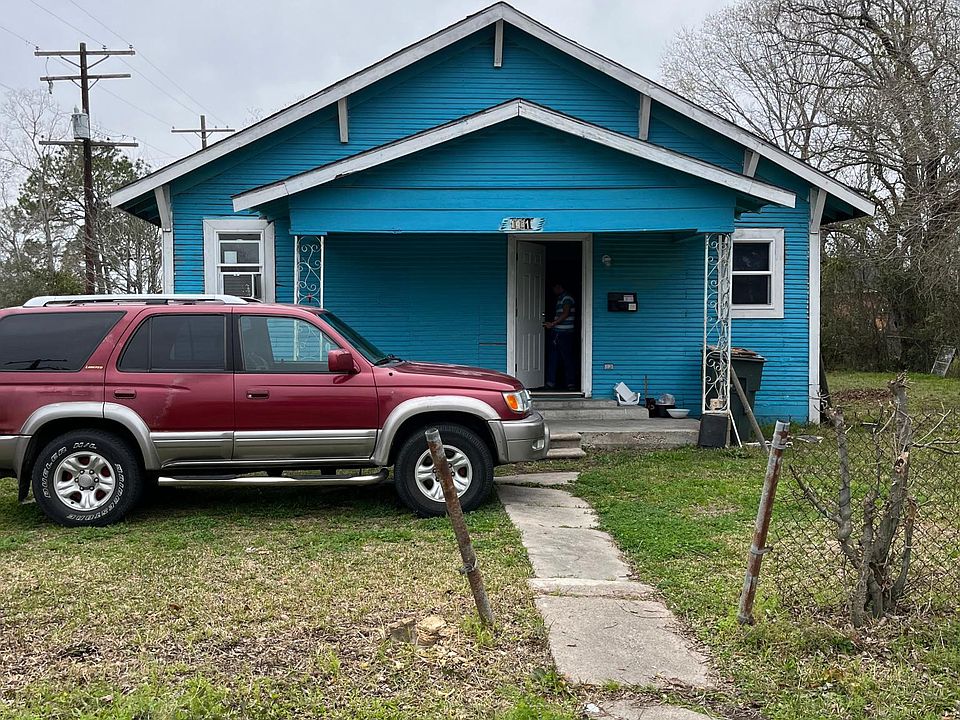1st image of 1431 13th St #1