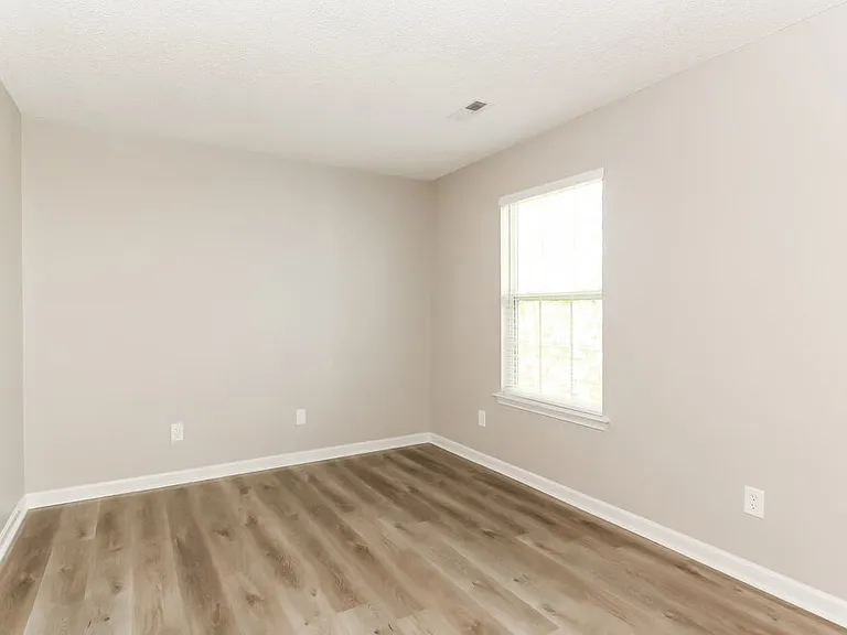 6116 Red Clover Ln — Photo 14