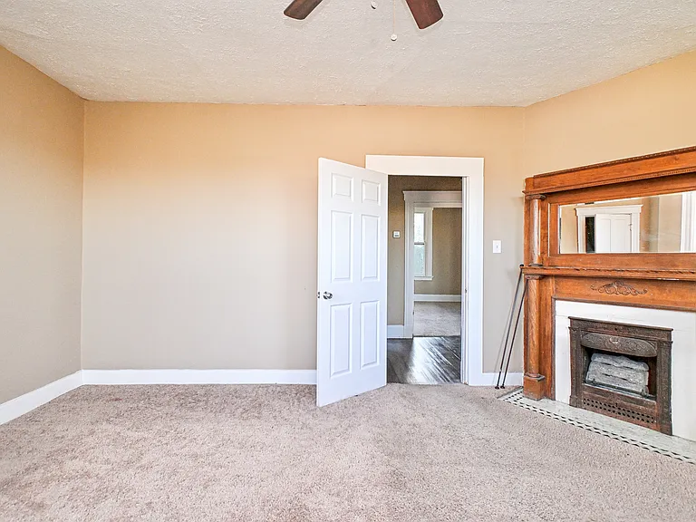 962 Hawthorne Ave #2 — Photo 9