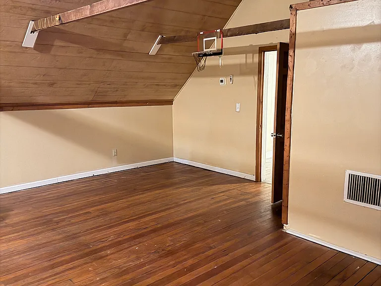 84 Ridge Park Ave #3 — Photo 9