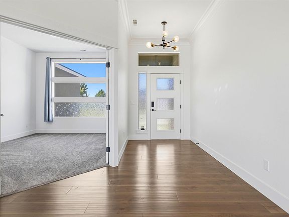 5th image of 3030 Wild Canyon Way
