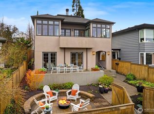 3773 SW Grayson St, Seattle, WA 98126