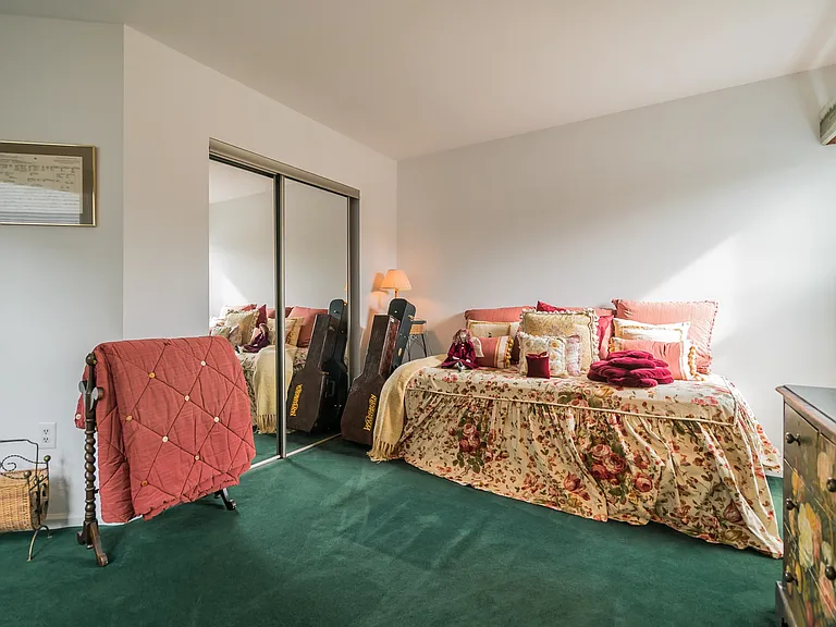 5 Nottingham Cir — Photo 43