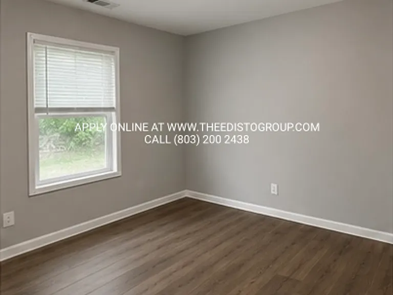220-254 Taylor St — Photo 5