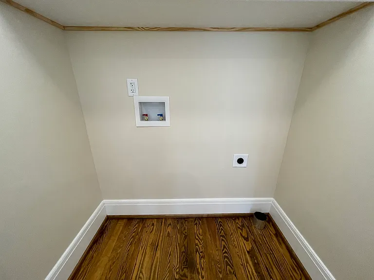 304 Atlantic Christian Col Dr W — Photo 12