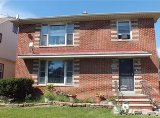 16727 Grovewood Ave, Cleveland, OH 44110