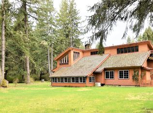 13003 Moes Rd SE, Rainier, WA 98576