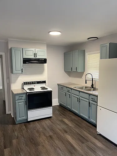 550 S Arlington Ave Photo 1