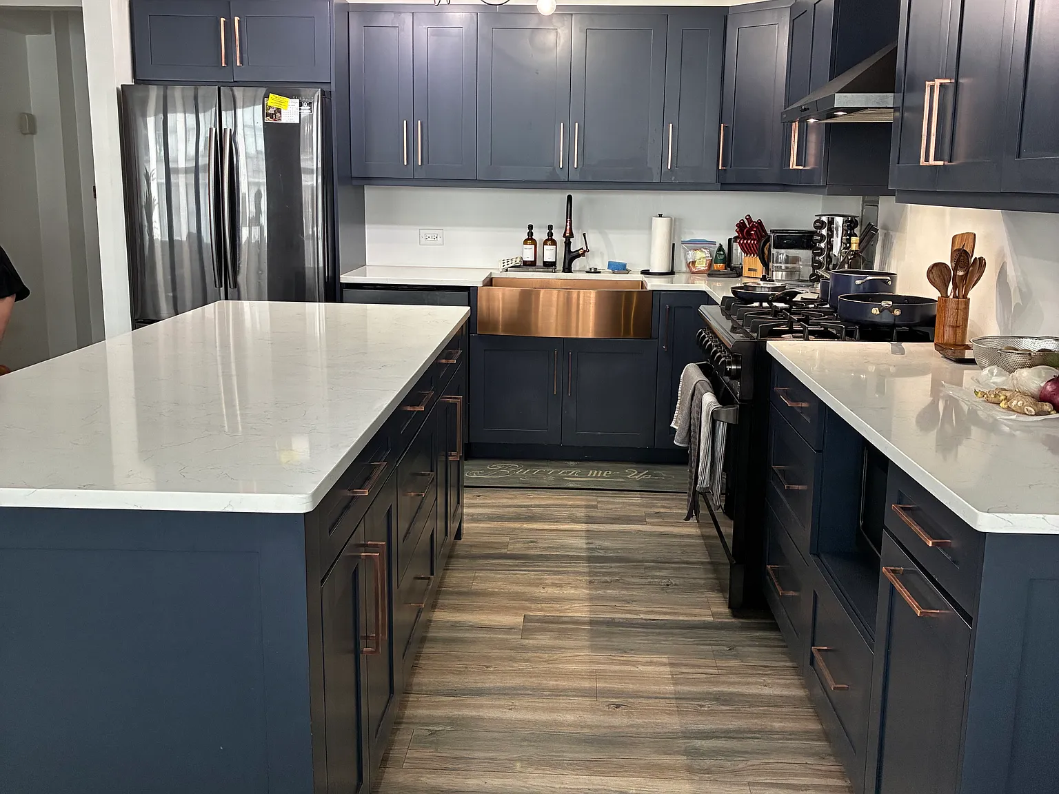 5801 N Sheridan Rd — Photo 1
