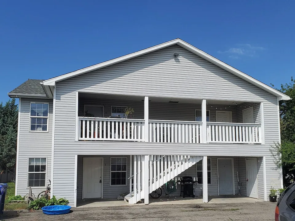 13208 E. 31st Ct