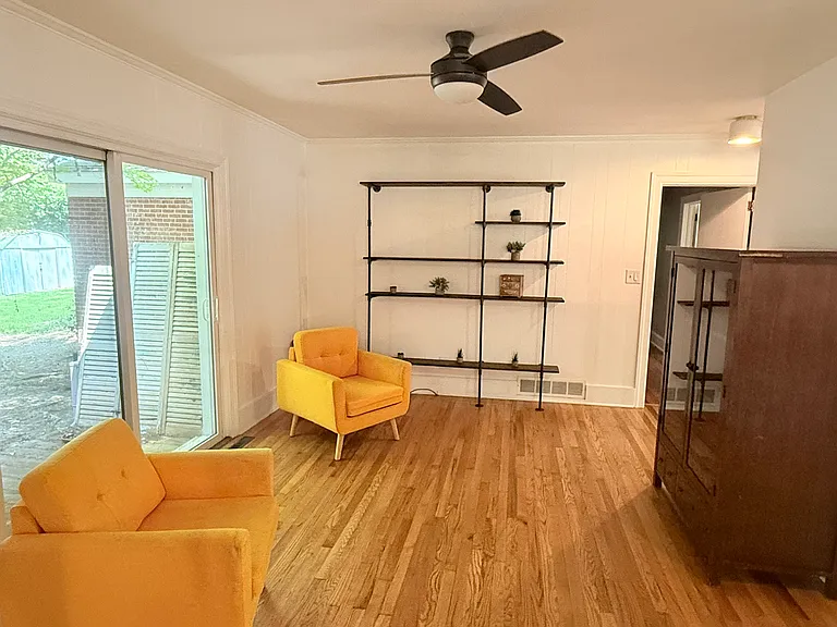 1302 E Wright Rd — Photo 15