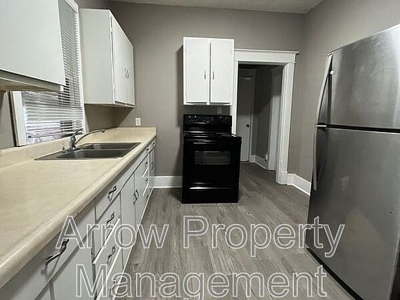 2nd image of 2049 Worthington Ave #M