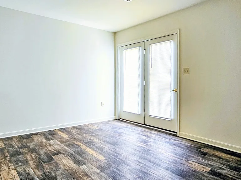 680 Wallingford Rd #106 — Photo 12