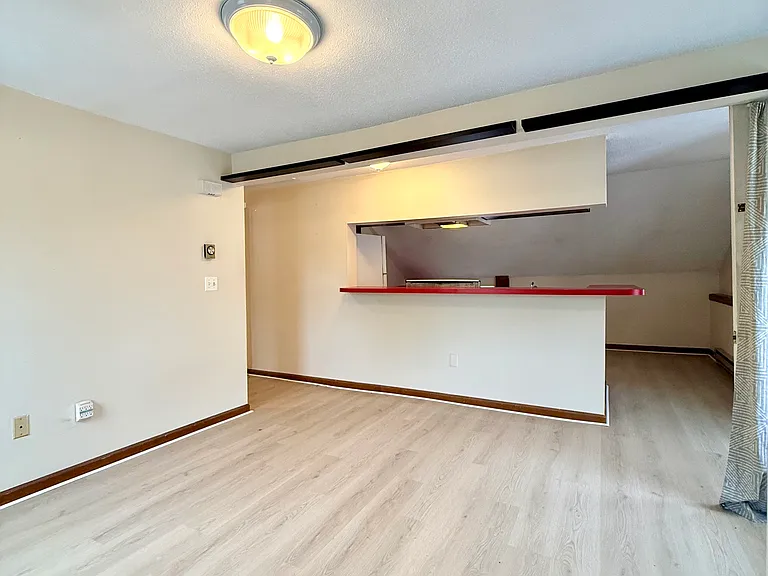 70 Race St #2 — Photo 7