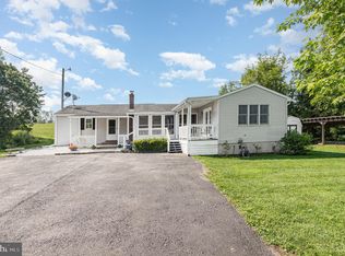 7539 Fishing Creek Valley Rd, Harrisburg, PA 17112