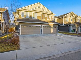 893 Ebbers Cres NW, Edmonton, AB T5Y 3V1