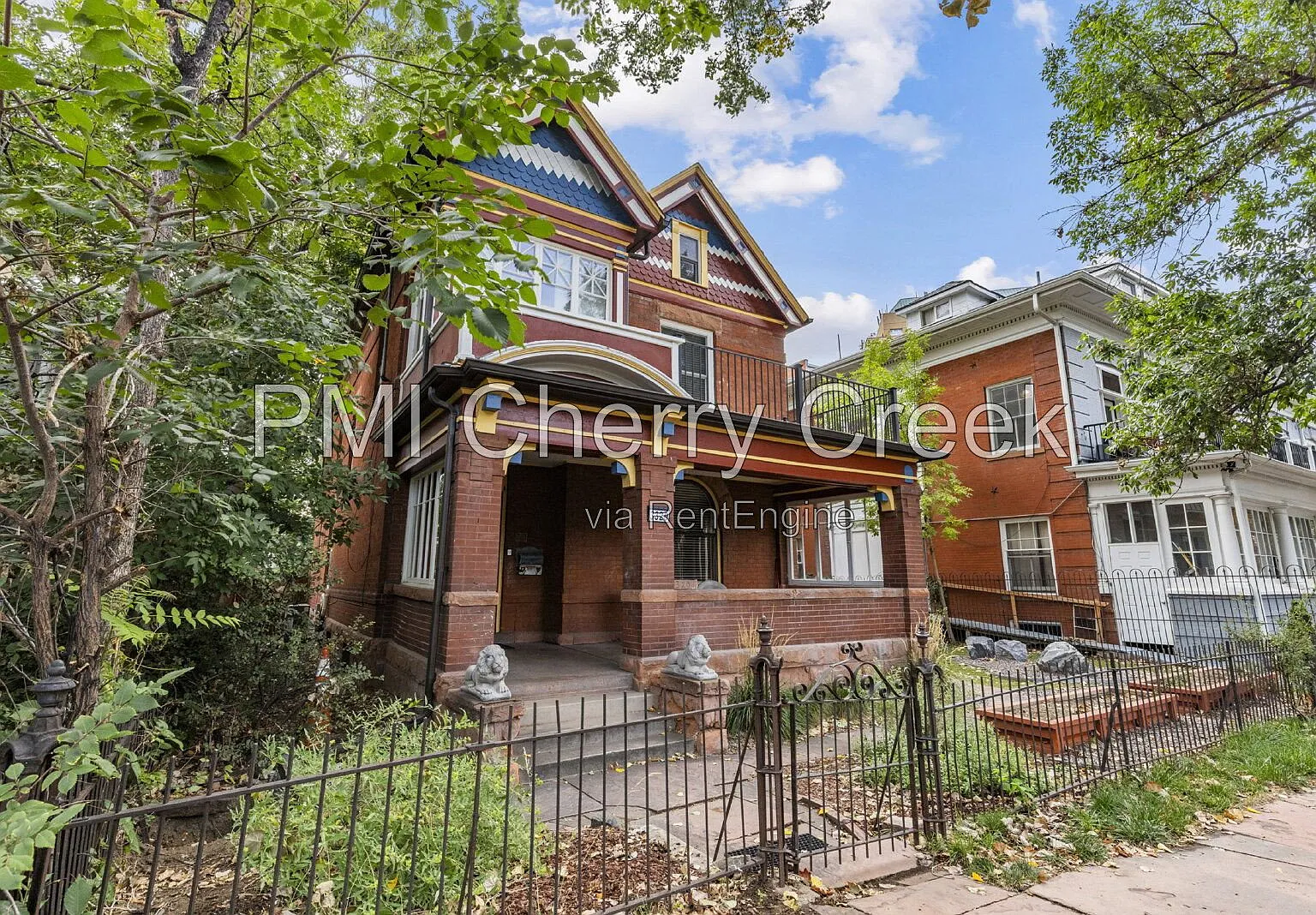 5 bed, 2.5 bath, 3248 sqft, $4,800 — Photo 2