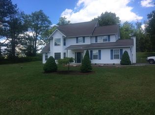 215 Terrace Dr, Saylorsburg, PA 18353