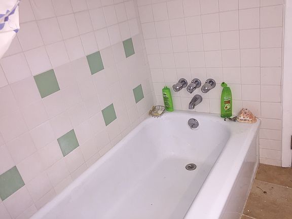 4th image of 1229 Old Ln