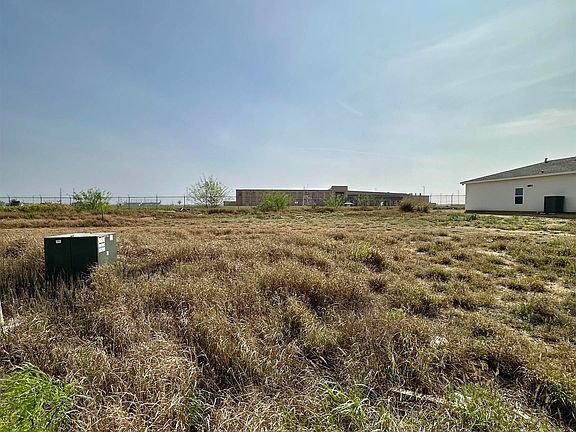 2nd image of 1429 El Caporal Dr