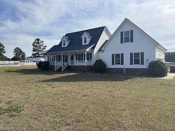 3rd image of 27384 Colosse Rd