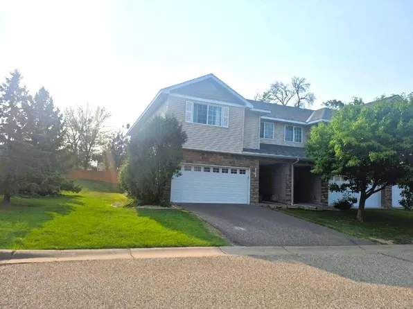 4806 200th St N, Forest Lake, MN 55025