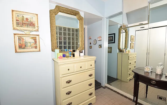 Sold by Benjamin Realty Since 1980 | media 11