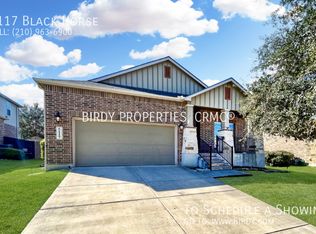 5117 Black Horse, Schertz, TX 78154