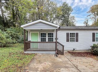 2213 Kennesaw Dr, Charlotte, NC 28216