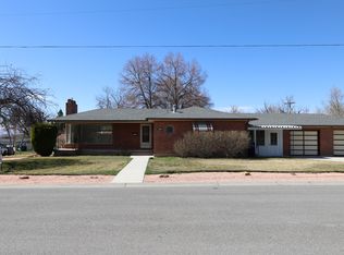 4532 S Suncrest Dr, Salt Lake City, UT 84117