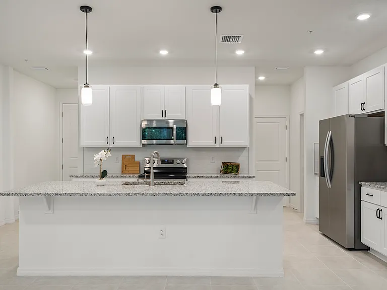 5273 Luisa Ct — Photo 15