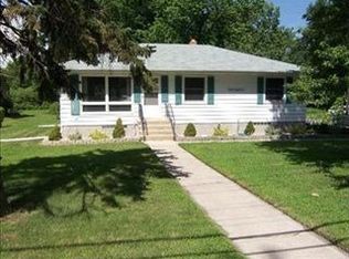 1144 N Broad St, Griffith, IN 46319