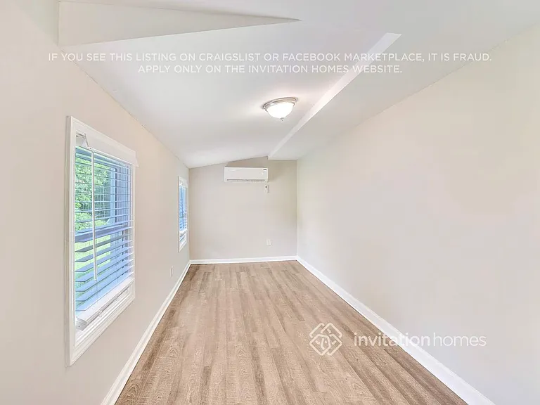 2261 Mark Trl — Photo 8