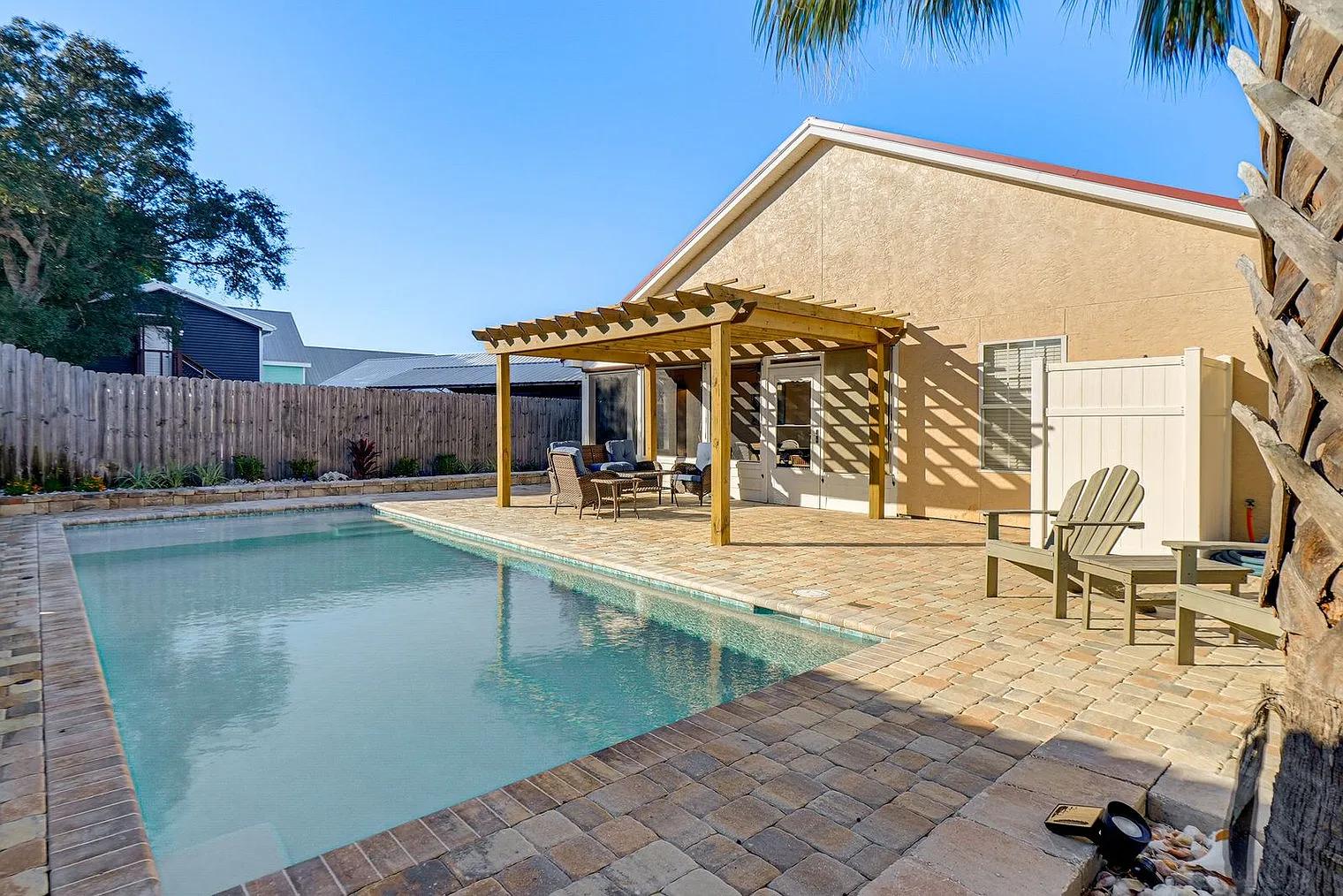 2 bed, 2.0 bath, 1065 sqft, $3,183 — Photo 3