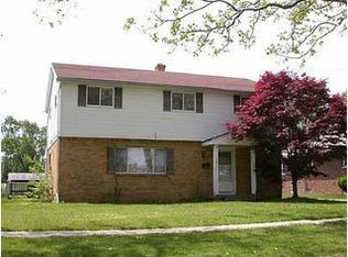 611 Regina Pkwy, Toledo, OH 43612