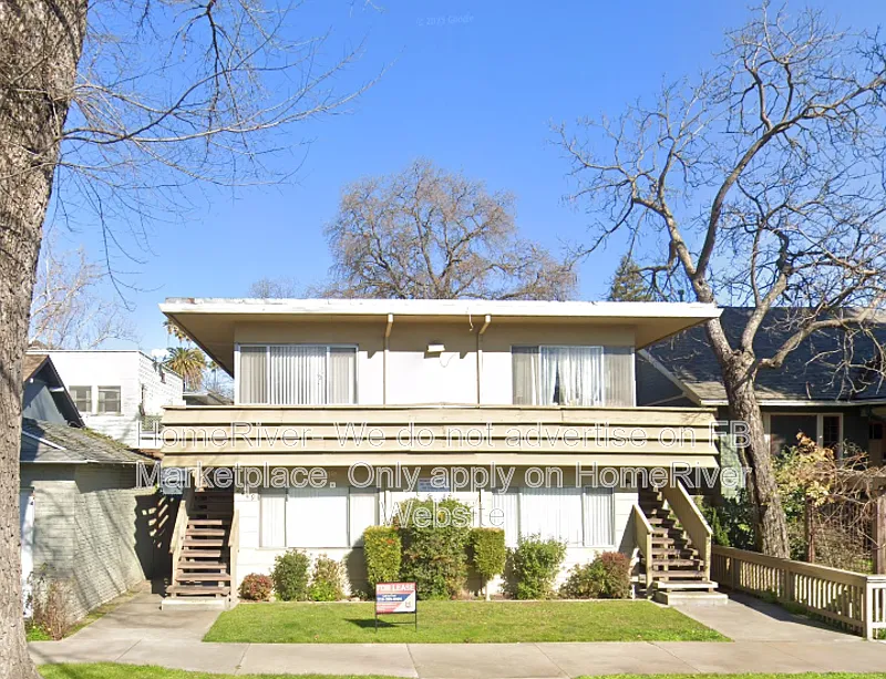 2209 W St #8