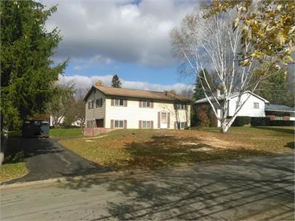 142 Prentiss Way, Henrietta, NY 14467